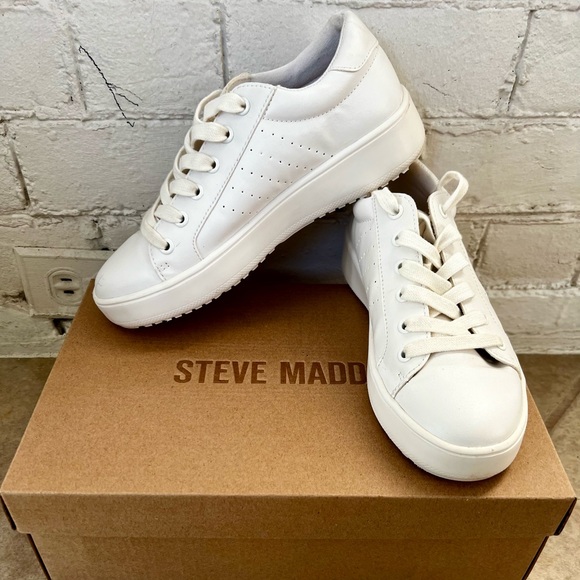 Steve Madden Blade White Platform Sneaker - Picture 6 of 14